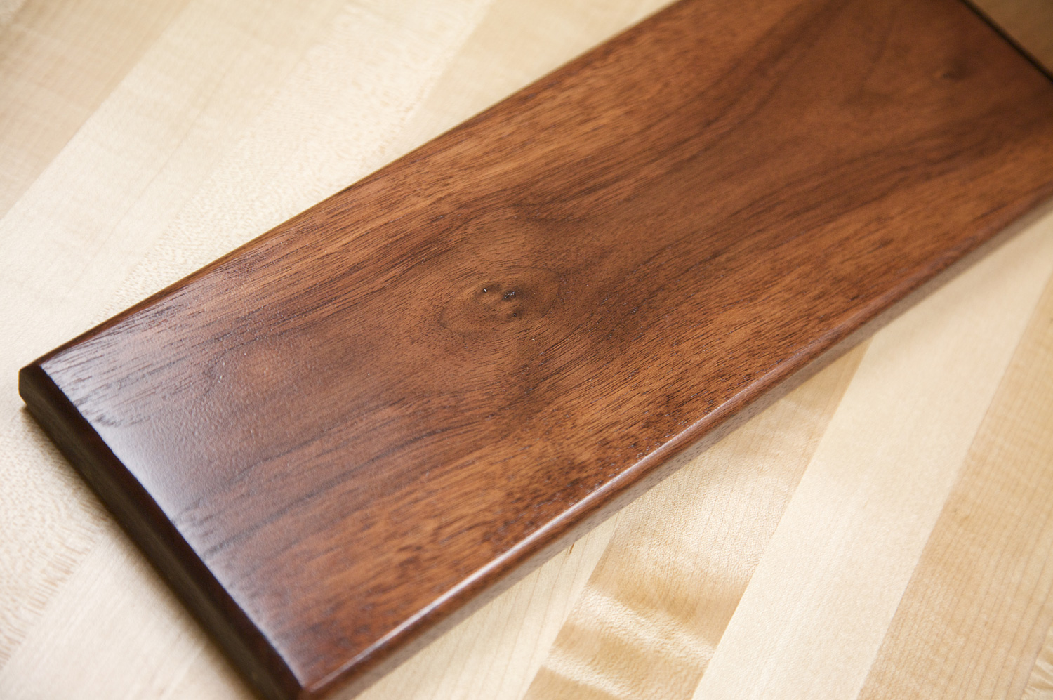 A Finishing Trick For A Dark Even Color In Walnut Woodworking