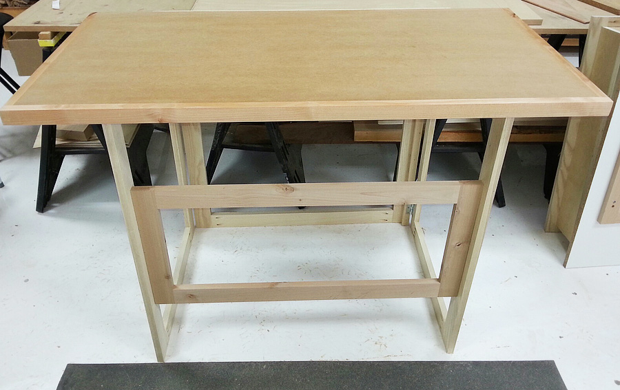 how to build a folding workshop table with 3 tops: router